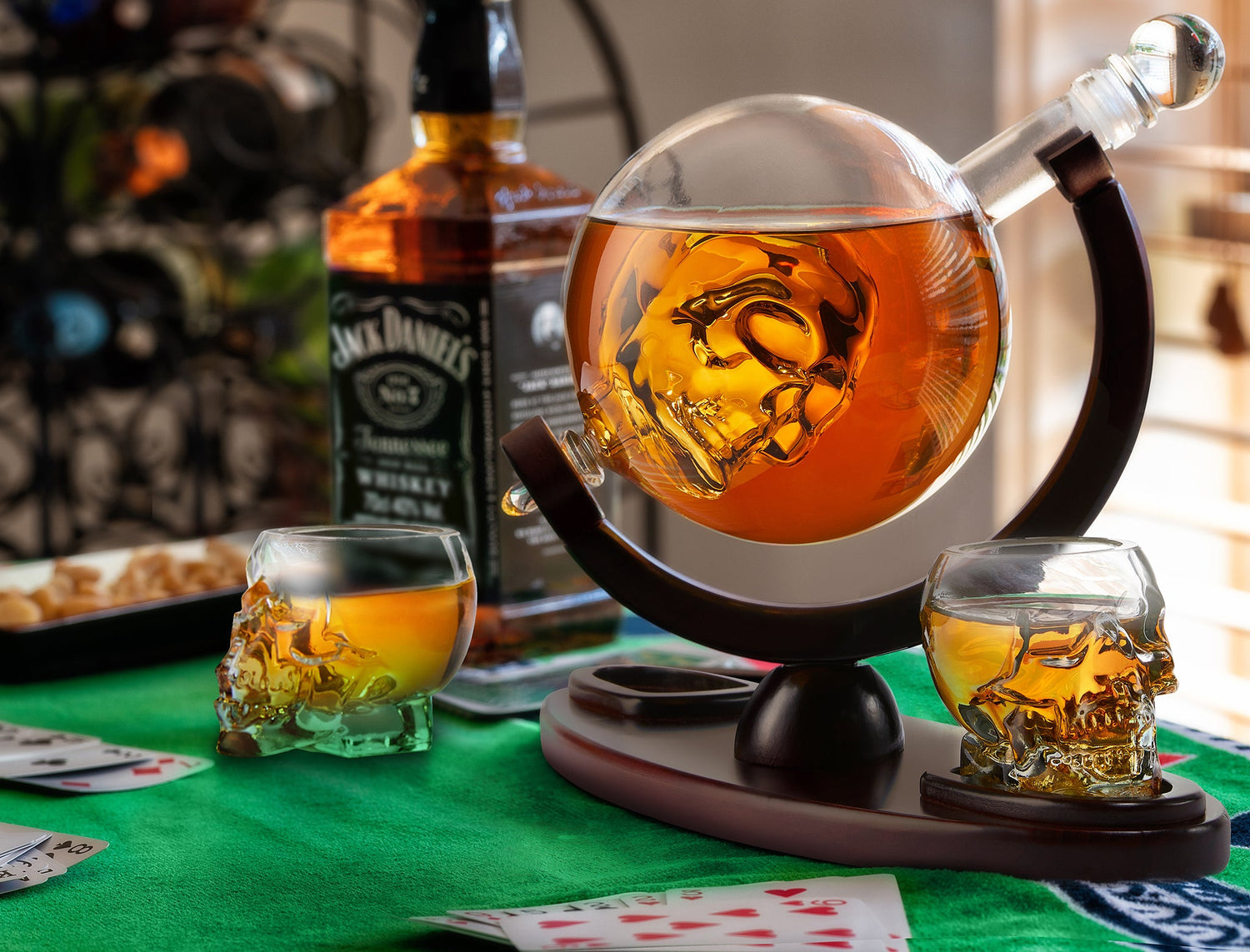 Skull Whiskey Decanter Set